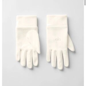Alo Performance Fleece Glove in Ivory